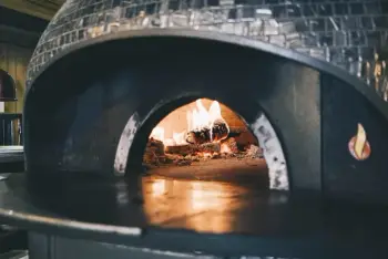 Bois four à pizza restauration
